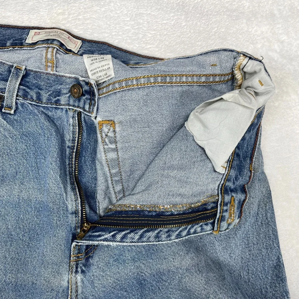 Levi Strauss Signature Jeans Men 35X32 Blue Denim Cotton Pockets Zip Fly - Flaws